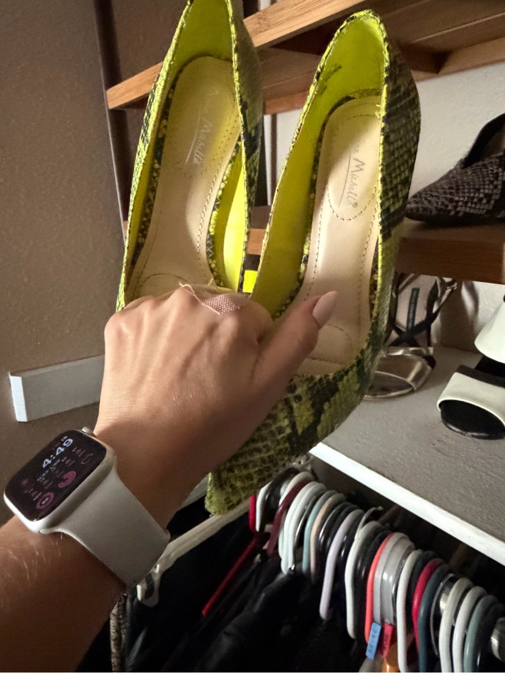 Anne Michelle Lime Snake-Print Pointed Toe Pumps